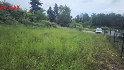 Pronájem pozemku pro bydlení, 808 m2, Černolice