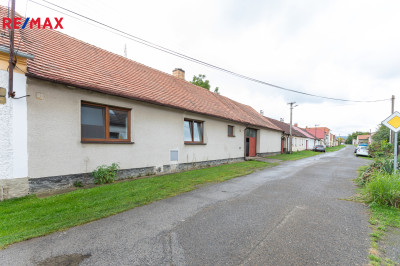 Prodej rodinného domu, 287 m2, Hostomice