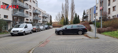 Prodej garážového stání, 11 m2, Praha